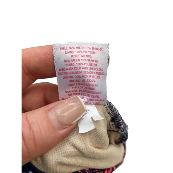 Isabel Maternity | Flower | Halter | Swimsuit | Size:  XXL - Picture 10 of 10